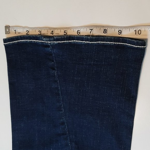 True Religion Dark Wash Bell Bottom Flare Leg Jeans SZ 31 - Picture 10 of 11